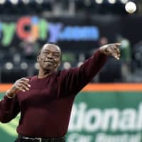 Former New York Mets pitcher Al Jackson, seen throwing out the ceremonial first pitch on April 15, 2015, died on Monday. He was 83.