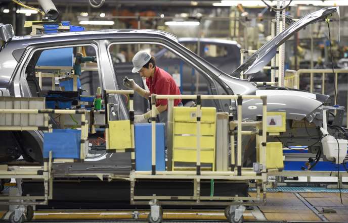 A l’usine Nissan de Yokosuka, près de Tokyo, en septembre 2014.