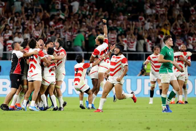 Le Japon célèbre sa victoire contre l’Irlande le 28 septembre 2019 à Shizuoka.