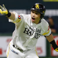 Hawks third baseman Nobuhiro Matsuda was named a Golden Glove winner for the seventh straight year on Thursday.