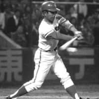 Dragons infielder Morimichi Takagi swings during a May 1972 game. The legendary second-baseman and two-time manager died Friday at 78.