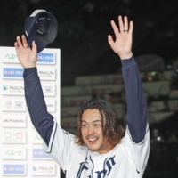 Lions pitcher Kona Takahashi has won his first five decisions this season. | KYODO