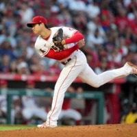 Angels starter Shohei Ohtani pitches against the Red Sox on Tuesday in Anaheim, California. | USA TODAY / VIA REUTERS