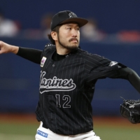 Marines starter Ayumu Ishikawa earned a complete-game victory against the Buffaloes in Osaka on Wednesday. | KYODO