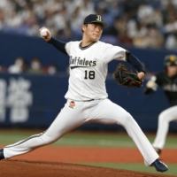 Orix pitcher Yoshinobu Yamamoto led the PL in four statistical categories for the second straight year and missed just two of the Sawamura Award's seven benchmarks. | KYODO