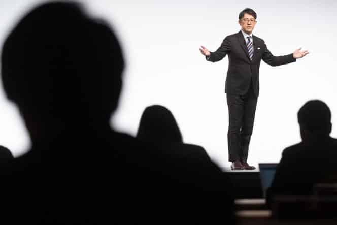 Koji Sato, futur patron de Toyota, lors d’une conférence de presse, à Tokyo, le 13 février 2023.