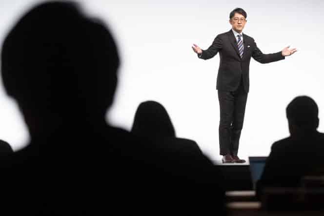 Koji Sato, futur patron de Toyota, lors d’une conférence de presse, à Tokyo, le 13 février 2023.