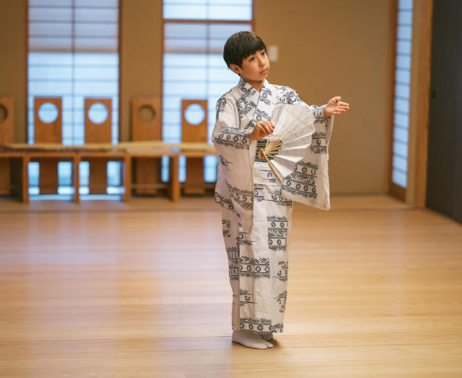 Maholo Terajima, lors d’un cours dans une école de danse de Tokyo, le 17 avril 2023.