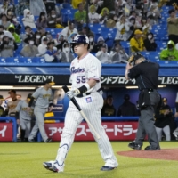 The Swallows' Munetaka Murakami is batting .157 and has 39 strikeouts in 25 games this season. | KYODO