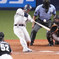 Orix's Tomoya Mori hits a walk-off homer against the Chiba Lotte Marines on Tuesday at Kyocera Dome in Osaka. | KYODO