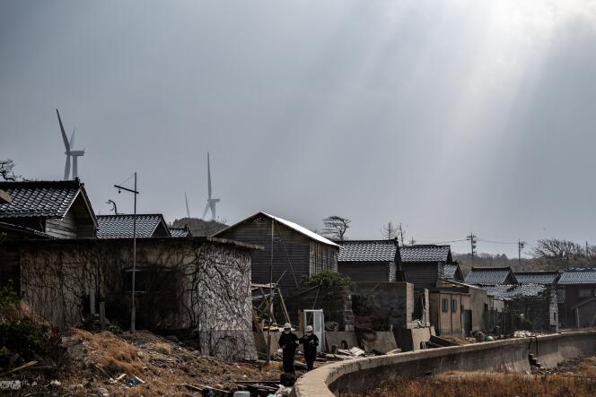 Le village de pêcheurs d’Akasaki, dans la préfecture d’Ishikawa (Japon), ici le 6 janvier 2024, a résisté au séisme grâce à son architecture typique.