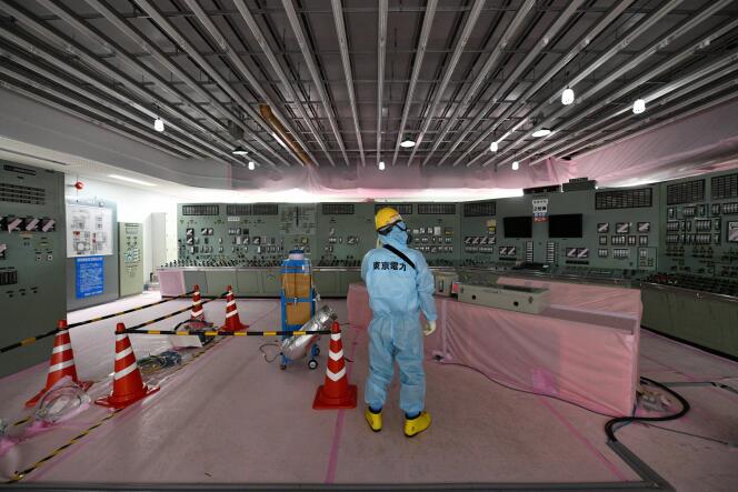 La salle de contrôle centrale du réacteur de l’unité 2 de la centrale nucléaire de Fukushima Daiichi de la Tokyo Electric Power Company (TEPCO), à Okuma, dans la préfecture de Fukushima, le 3 février 2020. 